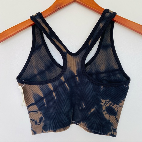 Aerie Offline Recharge Tie Dye Sports Bra Black Olive Green - Picture 10 of 13